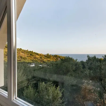 Vito Villa *